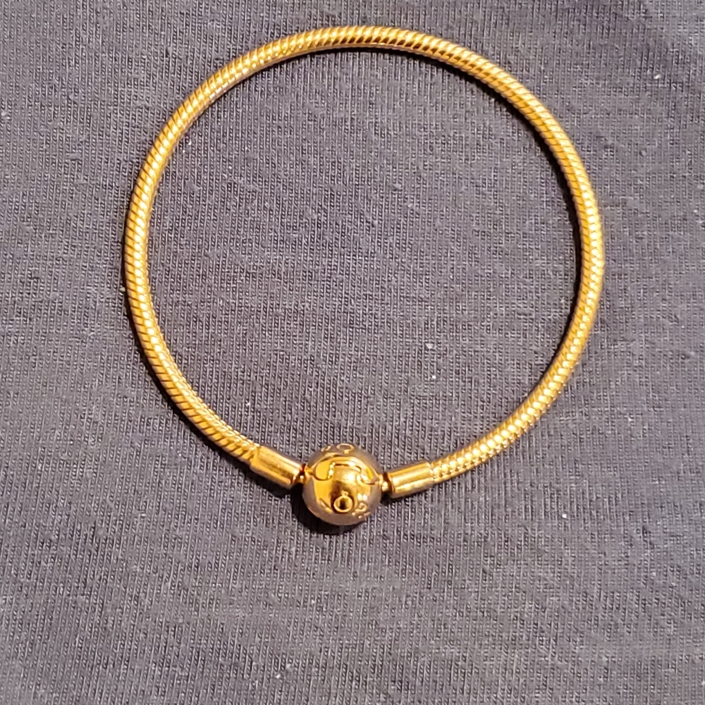 Pandora Rose Gold Bracelet 7 1/4 "